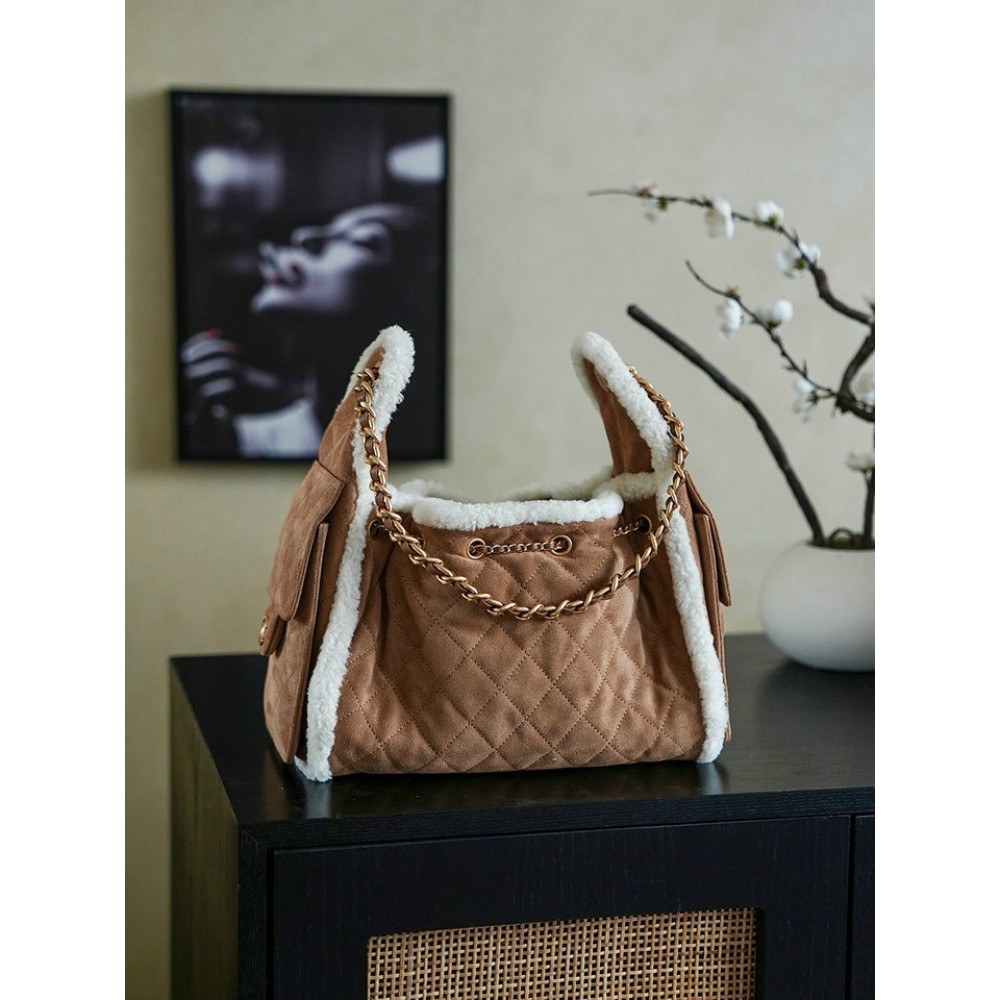 Chanel25 hobo bag suede shrealring lines Bags