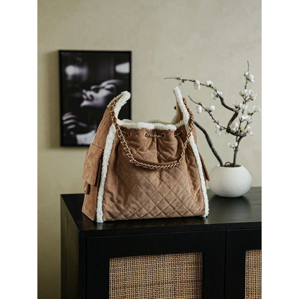 Chanel25 hobo bag suede shrealring lines Bags