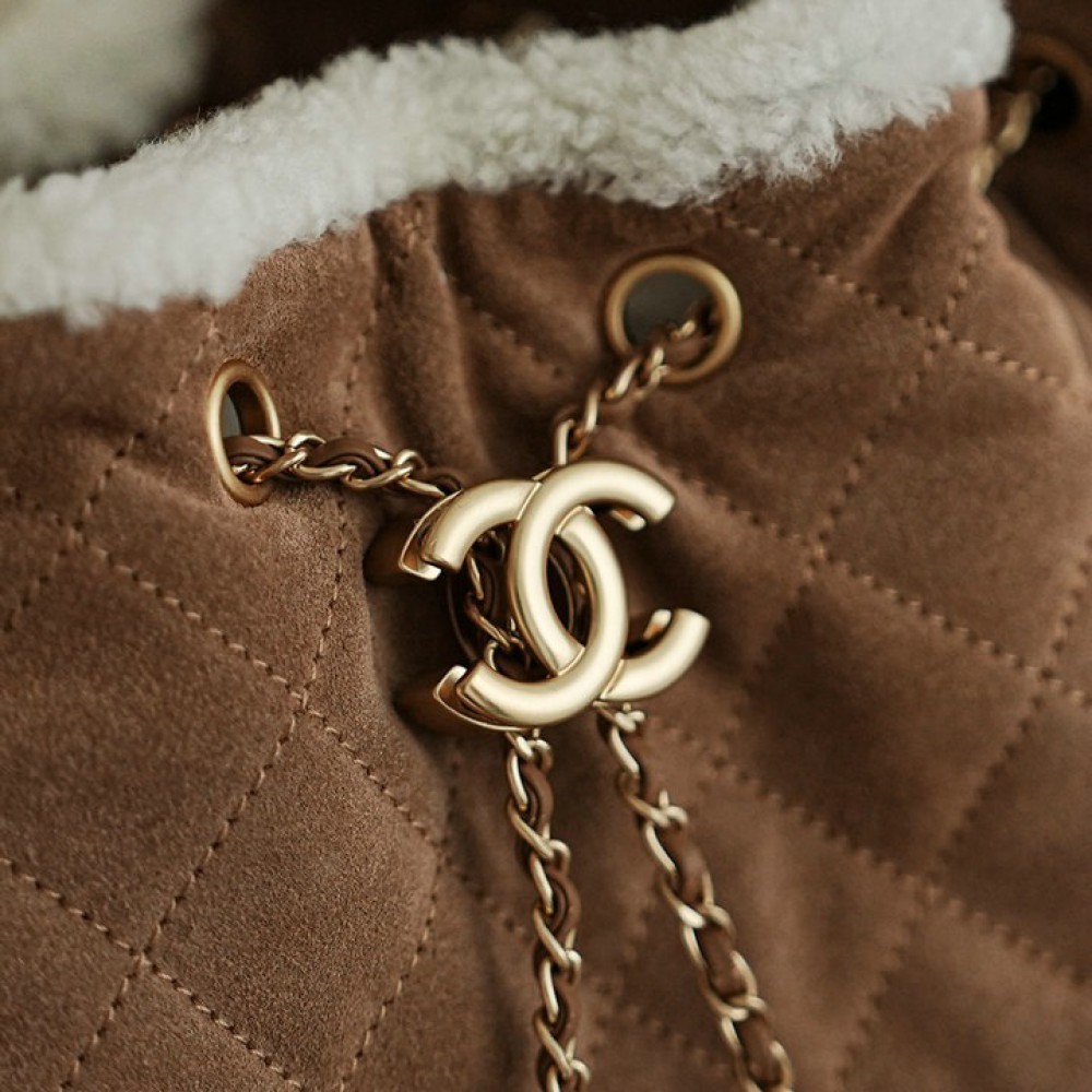 Chanel25 hobo bag suede shrealring lines Bags