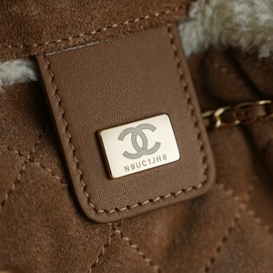 Chanel25 hobo bag suede shrealring lines Bags