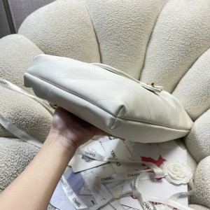 Chanel hobo bag 33x43x7 cm Bags