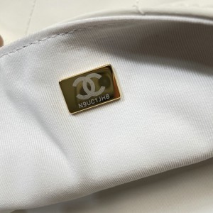 Chanel hobo bag 33x43x7 cm Bags