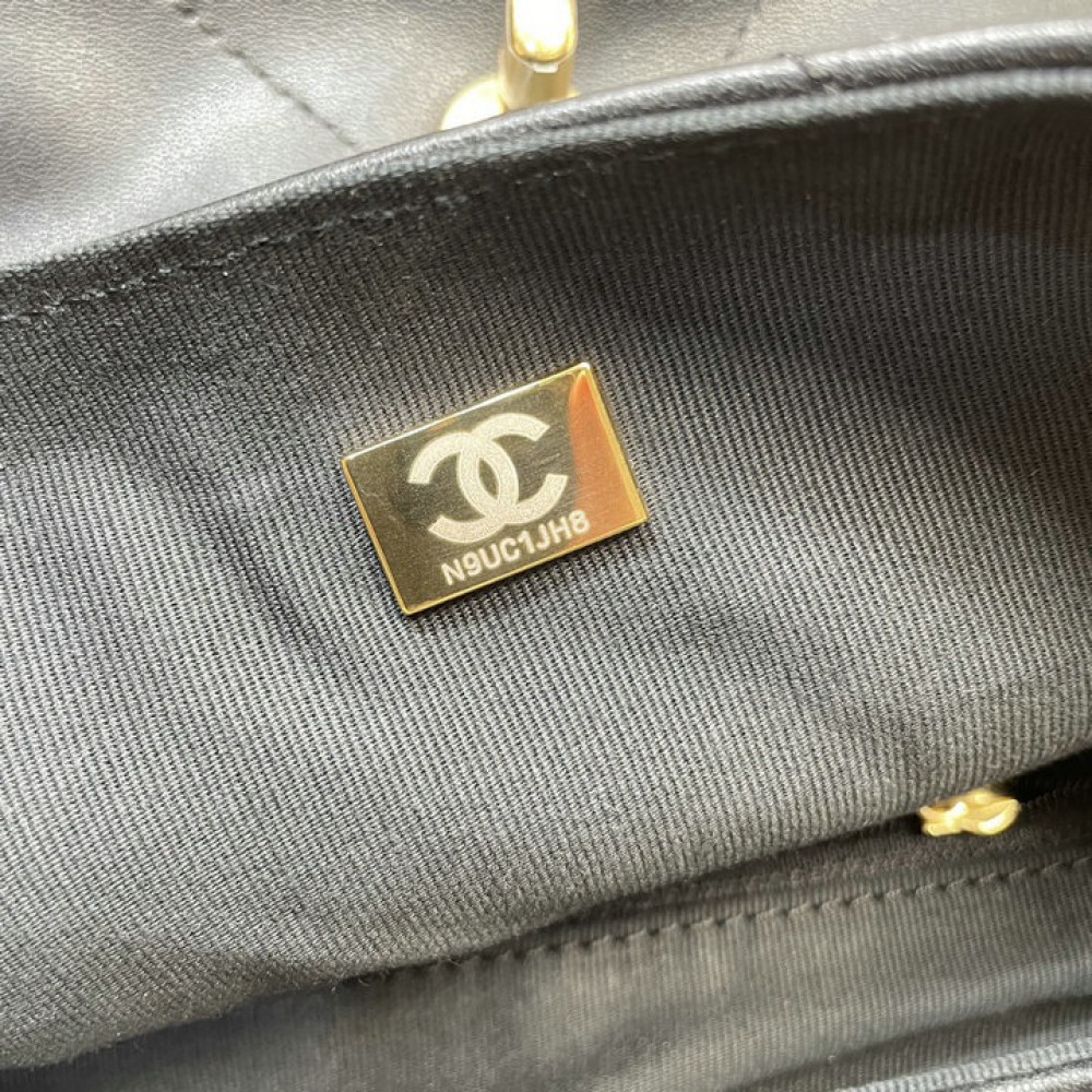 Chanel hobo bag 33x43x7 cm Bags