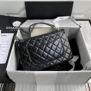 Chanel 2.55 227 Reissue jumbo size 30x19.5x7.5cm Bags