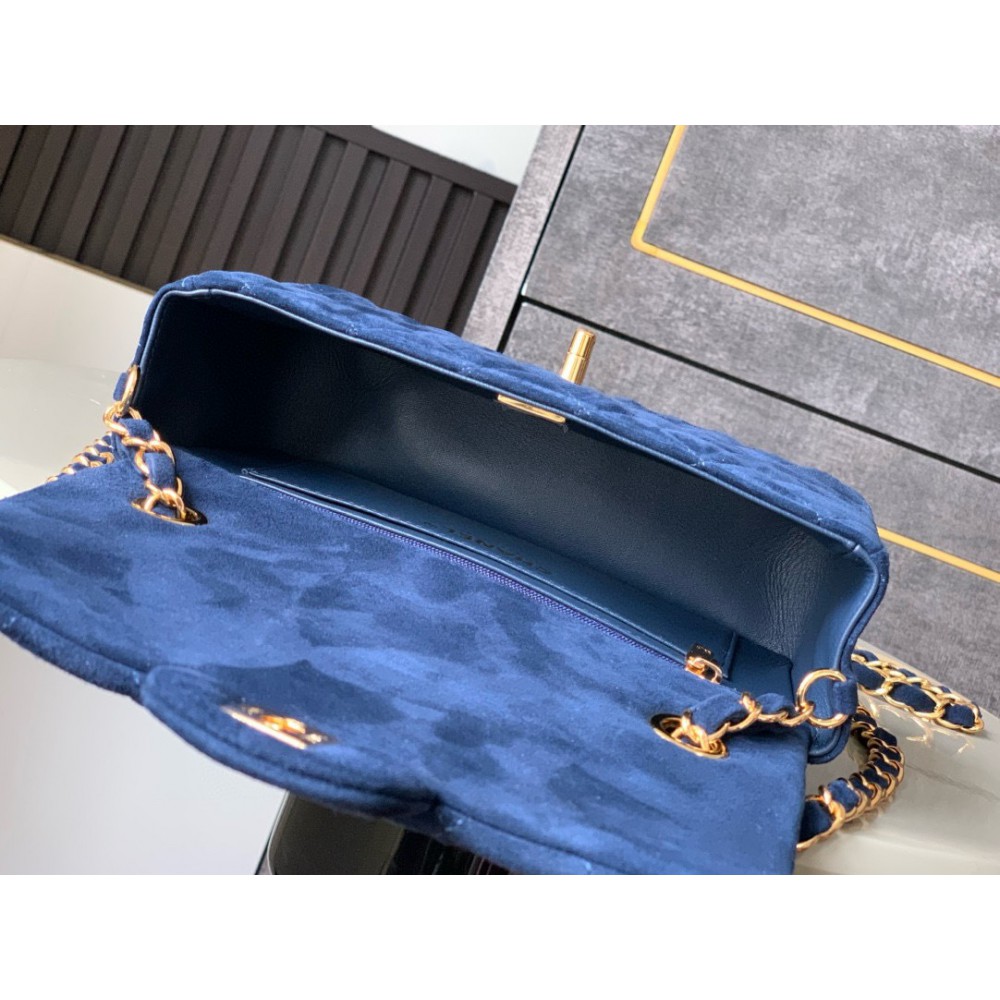 Chanel classic flap bag 20x13x5cm suede Bags