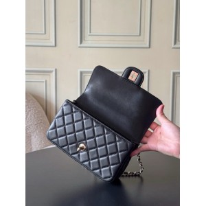Chanel Classic flap top handle 20x14x7cm  Bags