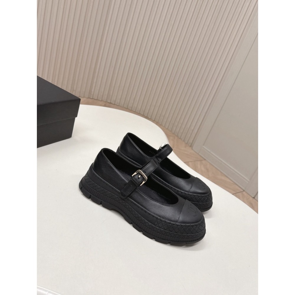 Chanel Mary Jane sneakers 36-41 Shoes