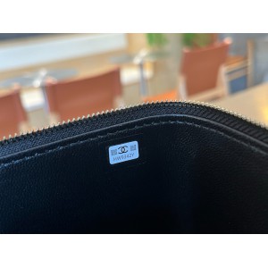 Chanel vanity chain bag 17x9.5x8cm  Bags