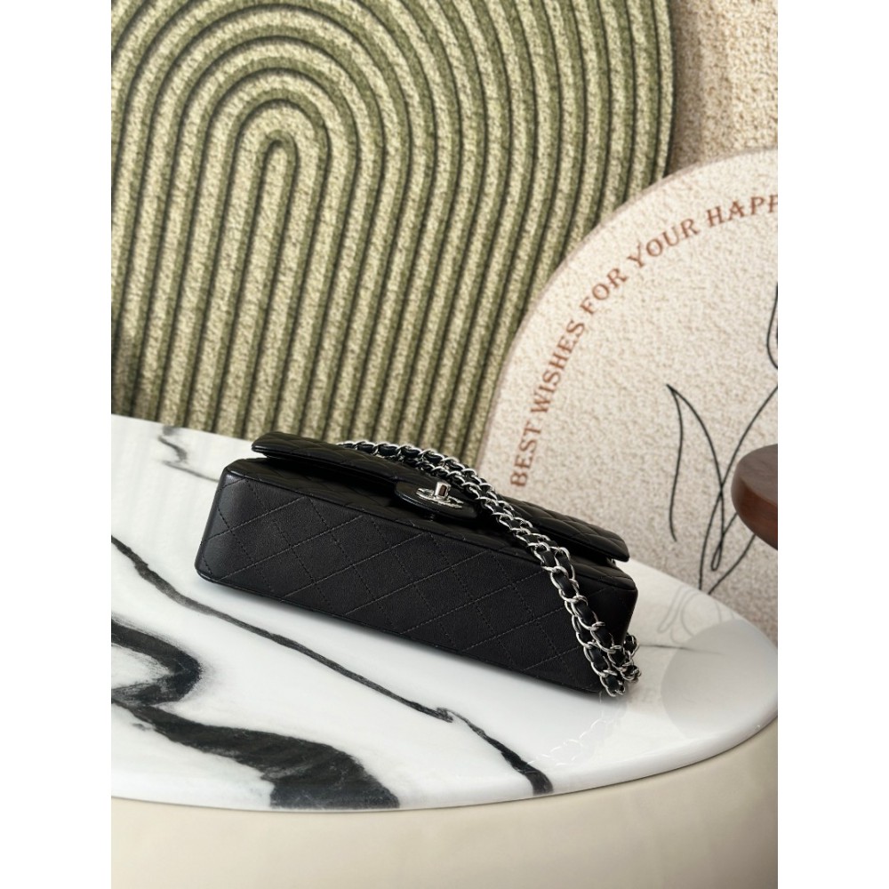 Chanel classic flap bag medium size 25x16x7cm REAL LEATHER 100% Bags