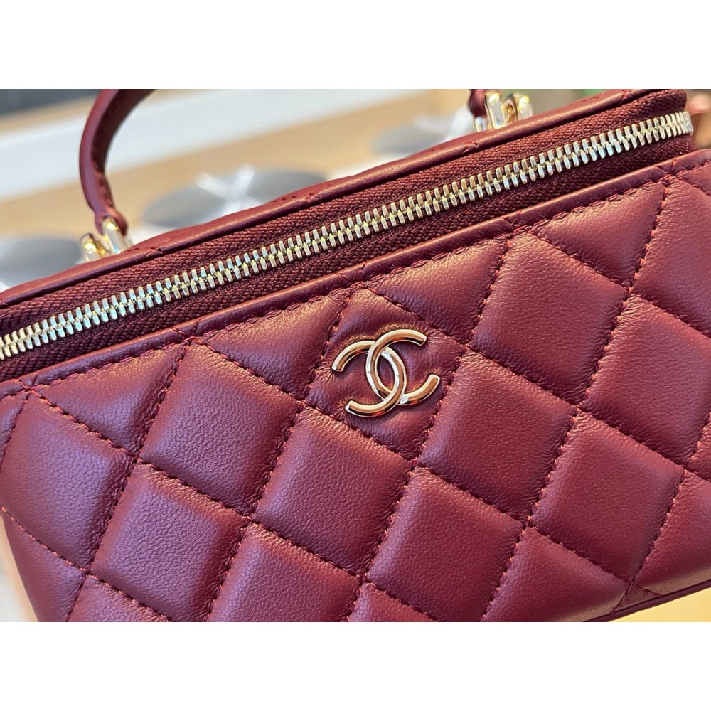 Chanel beauty vanity bag 17x9.5x8cm Bags