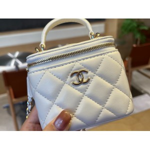 Chanel beauty vanity bag 11x8.5x7cm Bags