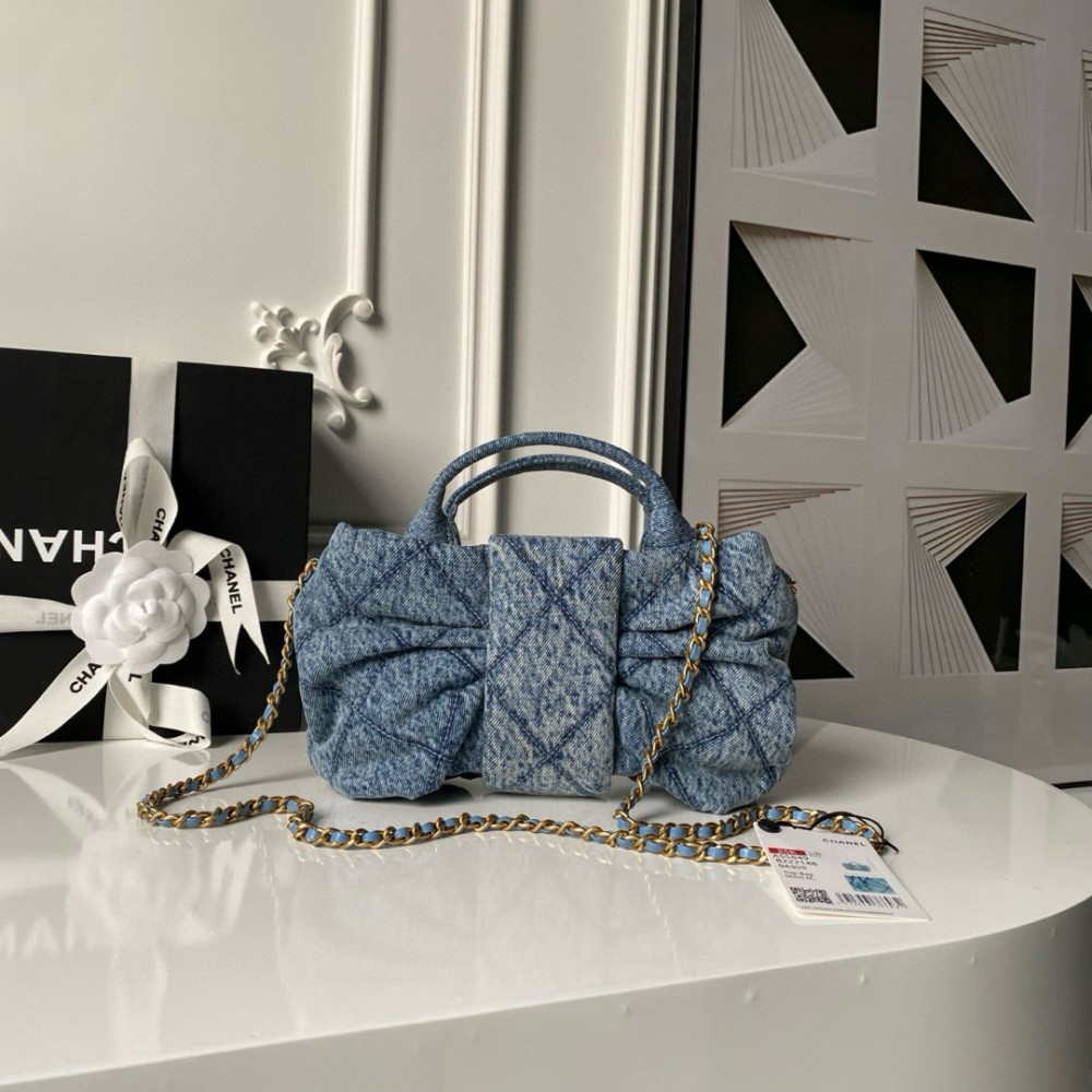 Chanel mini bow bag 18×26×5cm Bags