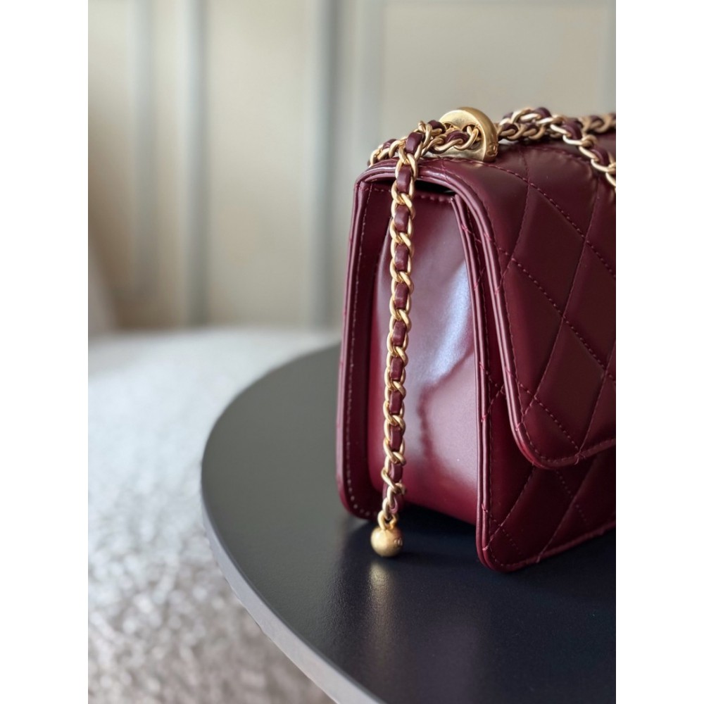 Chanel classic flap 22x14.5x8cm Bags