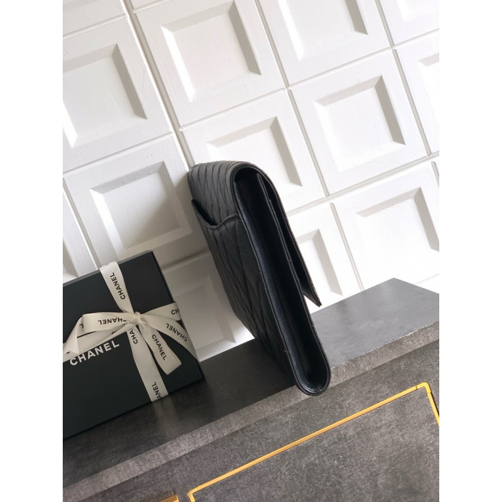 Chanel clutch 27.5x41x6.5cm leather 100% Bags