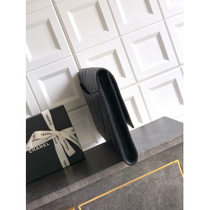 Chanel clutch 27.5x41x6.5cm leather 100% Bags