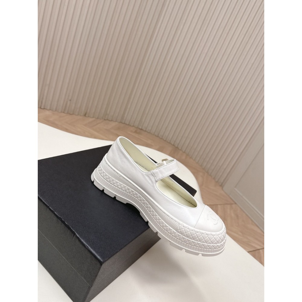 Chanel Mary Jane sneakers 36-41 Shoes
