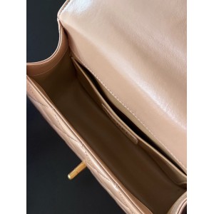 Chanel classic flap 22x14.5x8cm Bags