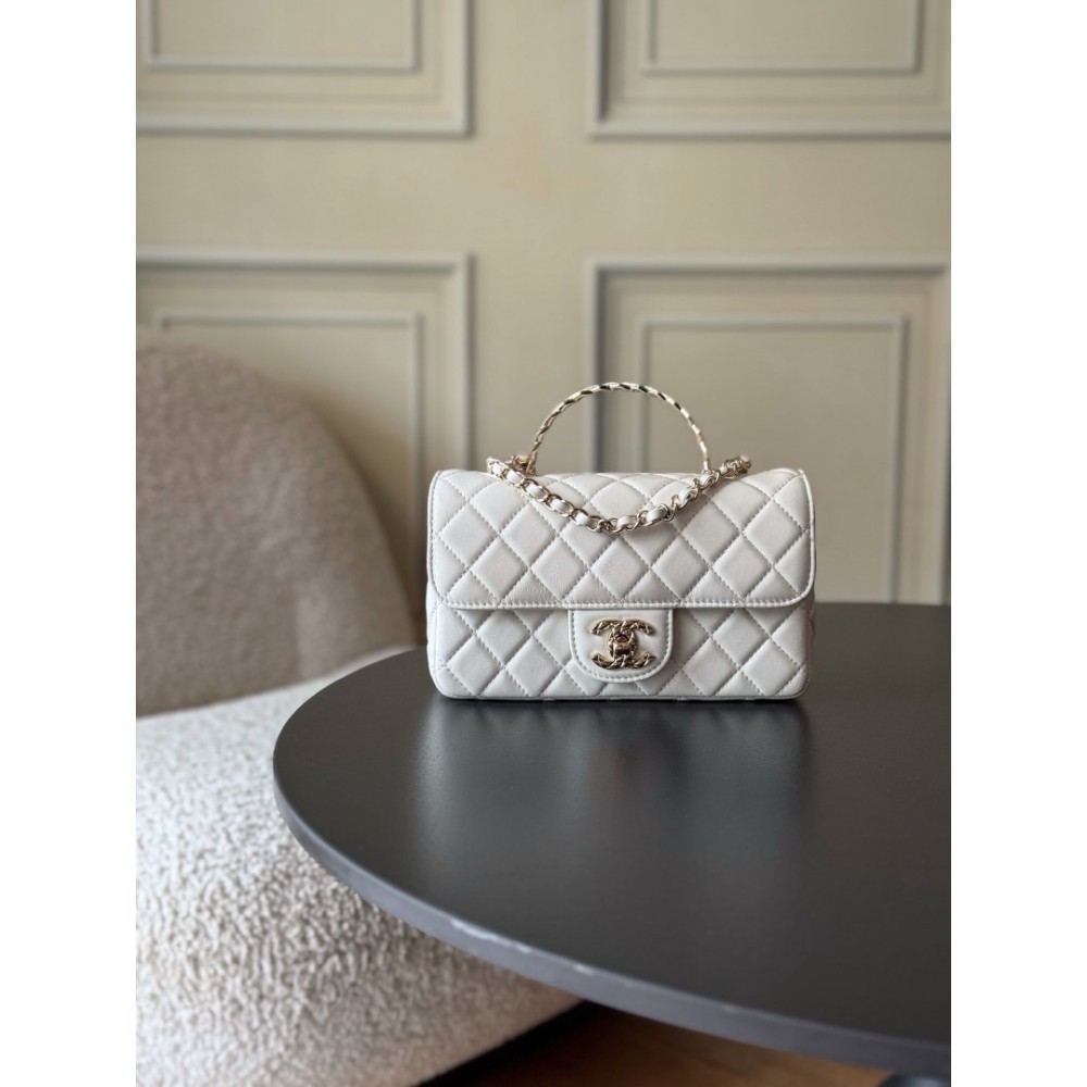 Chanel Classic flap top handle 20x14x7cm  Bags