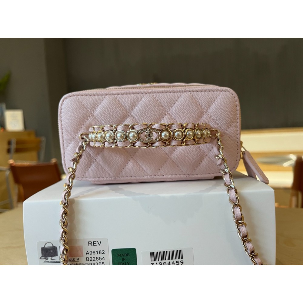 Chanel vanity chain bag 17x9.5x8cm  Bags