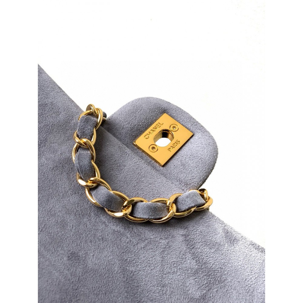 Chanel classic flap bag 20x13x5cm suede Bags