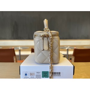 Chanel beauty vanity bag 11x8.5x7cm Bags