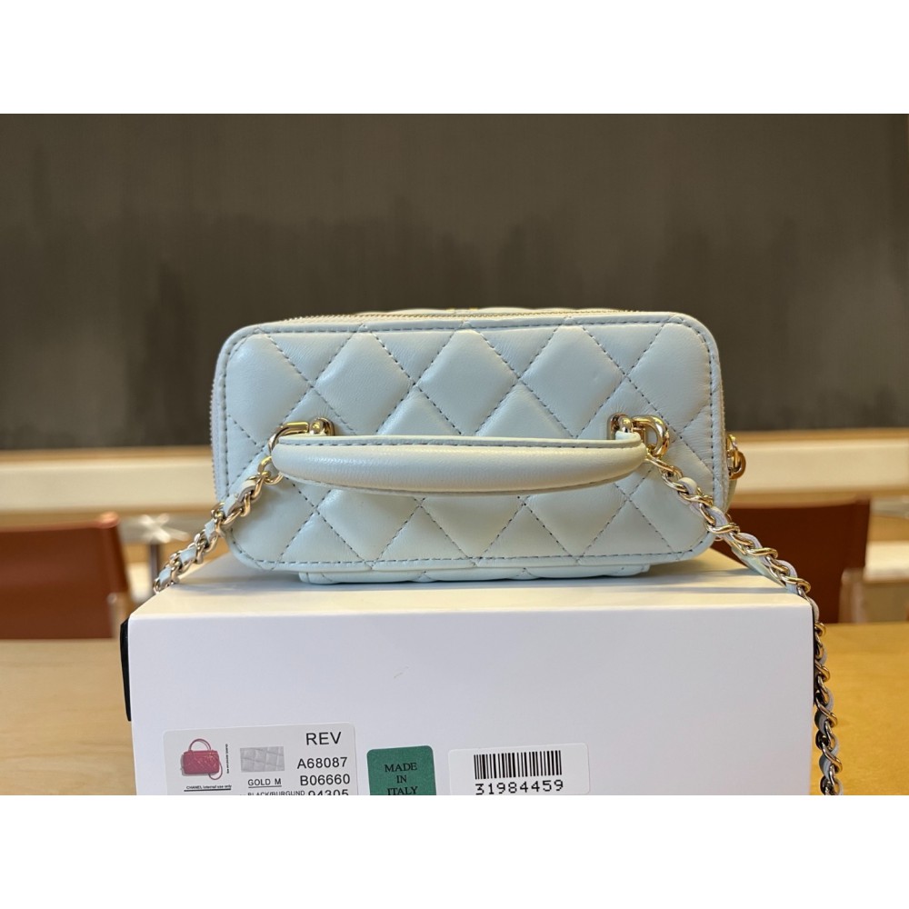 Chanel beauty vanity bag 17x9.5x8cm Bags