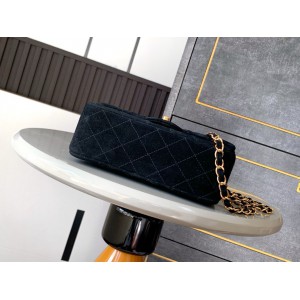 Chanel classic flap bag 20x13x5cm suede Bags