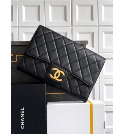 Chanel clutch 27.5x41x6.5cm leather 100%
