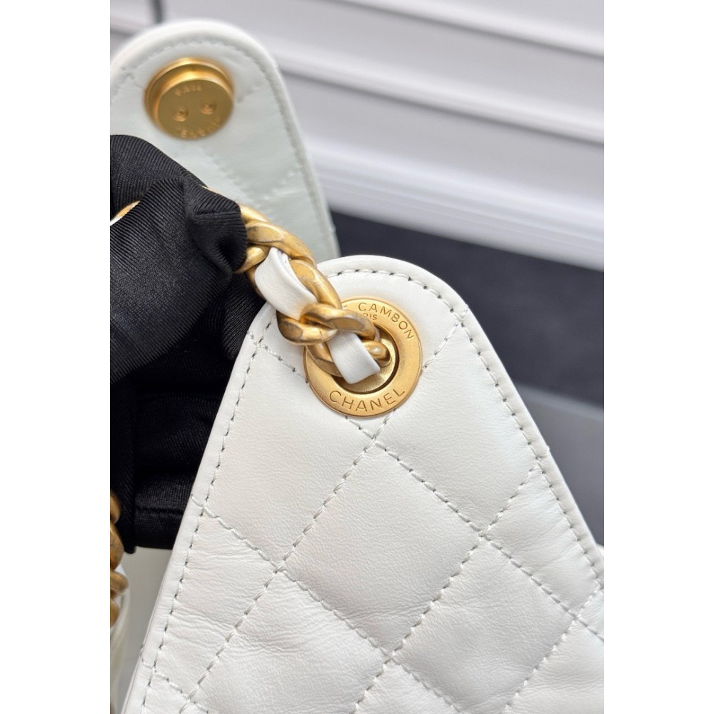 Chanel hobo 25 small handbag 30x26x14cm Bags