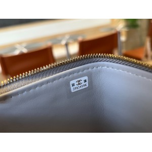 Chanel beauty vanity bag 11x8.5x7cm Bags