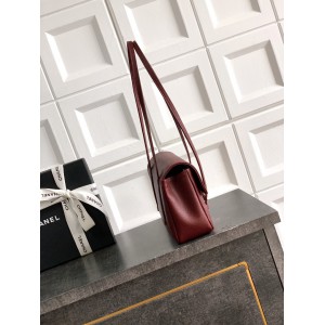 Chanel clutch with leather strap 15x22x7cm 