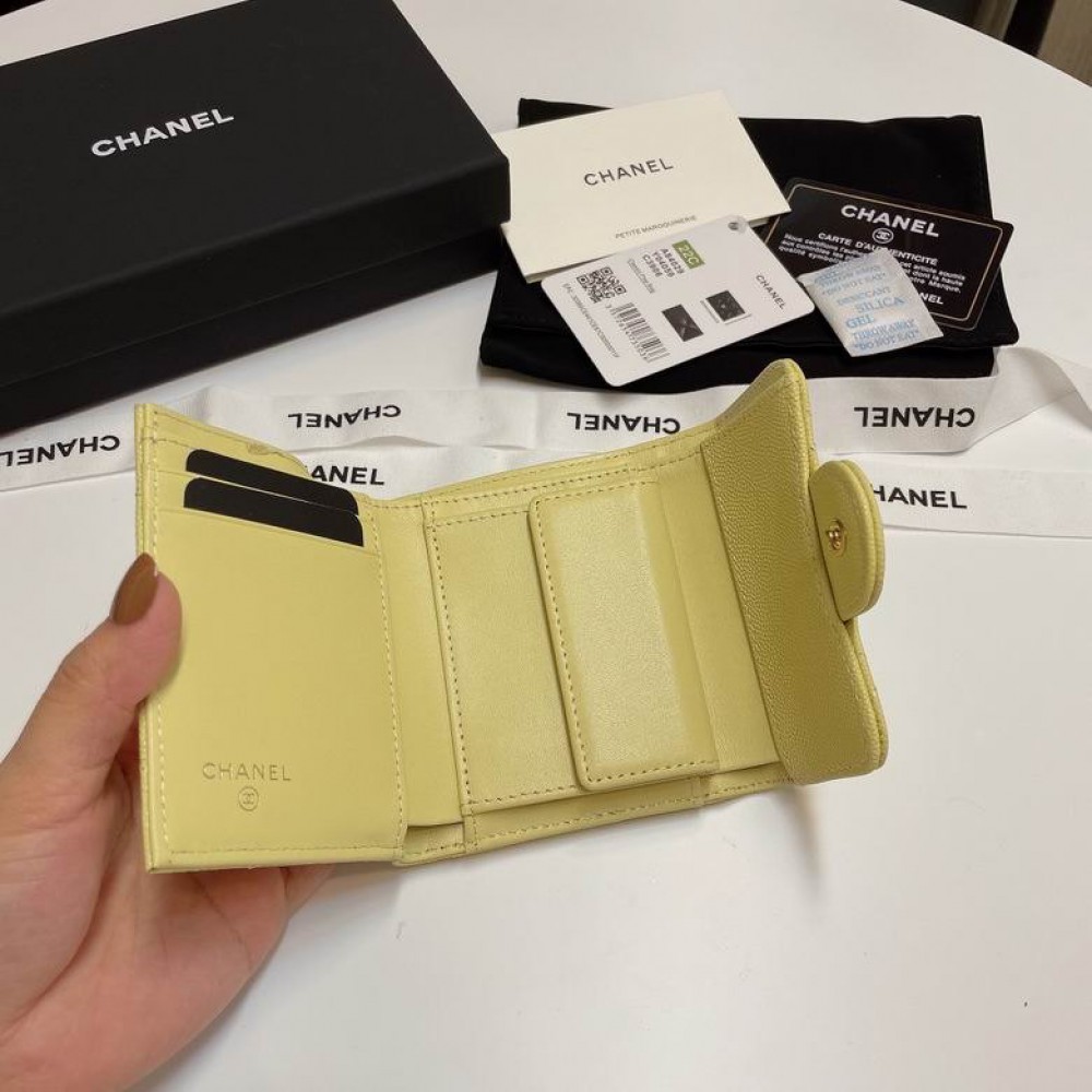 Chanel compact wallet grained leather 100% 10.5x9cm Accesories