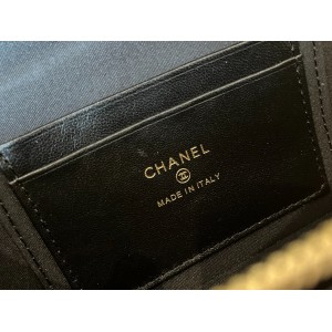 Chanel vanity chain bag 19.5x17.5cm patent Bags