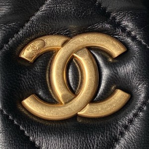 Chanel Bow Bag 38x29x5cm Bags