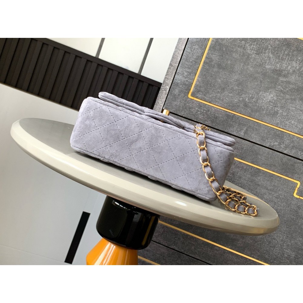 Chanel classic flap bag 20x13x5cm suede Bags