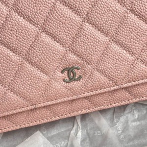 Chanel classic flap bag in grained leather dusty pink silver chain Bags