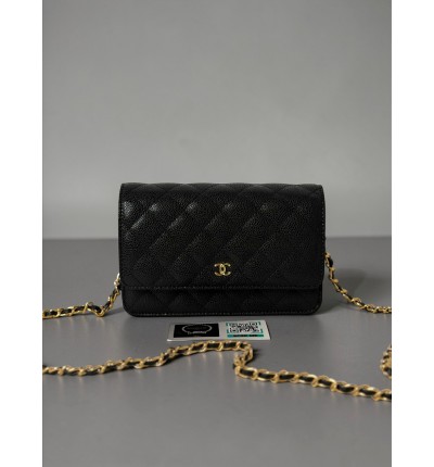 Chanel classic flap leather grained 19x12cm black gold chain