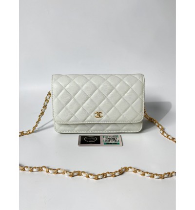 Chanel classic flap leather grained 19x12cm white gold chain