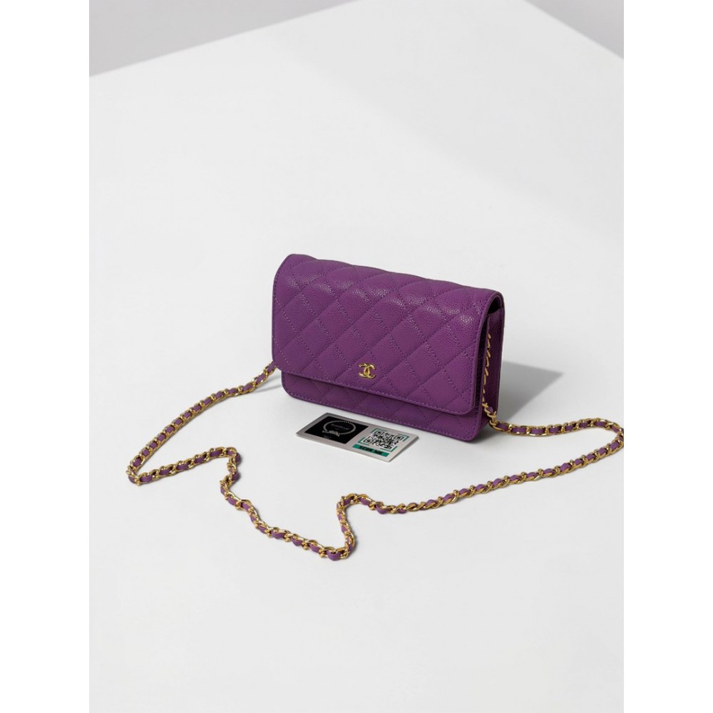 Chanel classic flap bag in grained leather purple gold chain Bags