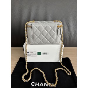 Chanel beauty vanity bag 17x9.5x8cm Bags