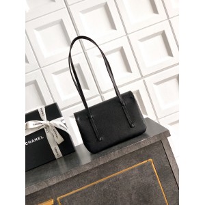 Chanel clutch with leather strap 15x22x7cm 