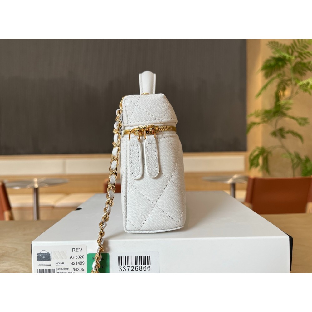 Chanel vanity chain bag 19.5x17.5cm  Bags