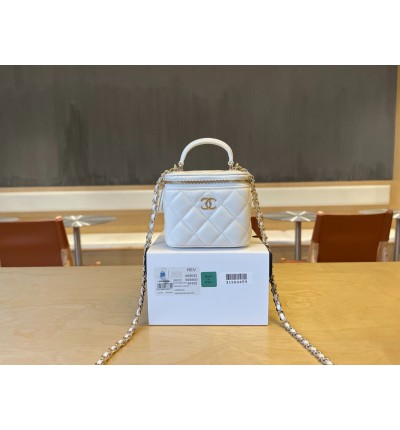 Chanel beauty vanity bag 11x8.5x7cm