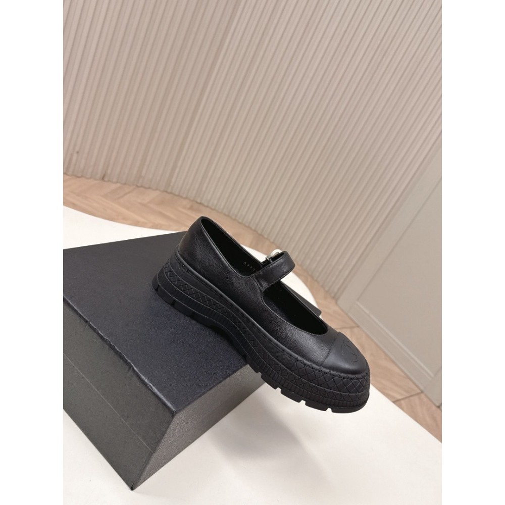 Chanel Mary Jane sneakers 36-41 Shoes