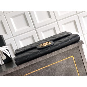 Chanel clutch 27.5x41x6.5cm leather 100% Bags