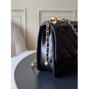 Chanel classic flap 22x14.5x8cm Bags