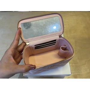 Chanel beauty vanity bag 17x9.5x8cm Bags