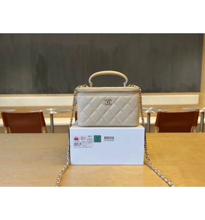 Chanel beauty vanity bag 17x9.5x8cm