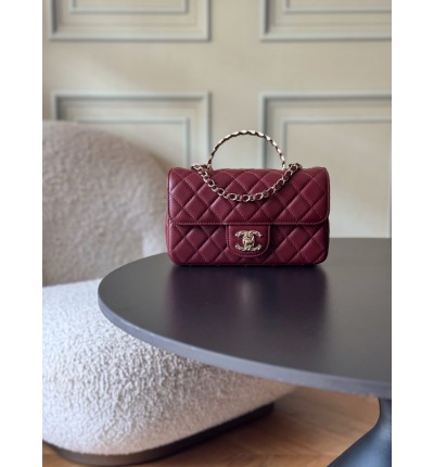Chanel Classic flap top handle 20x14x7cm 