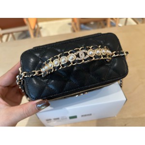 Chanel vanity chain bag 17x9.5x8cm  Bags